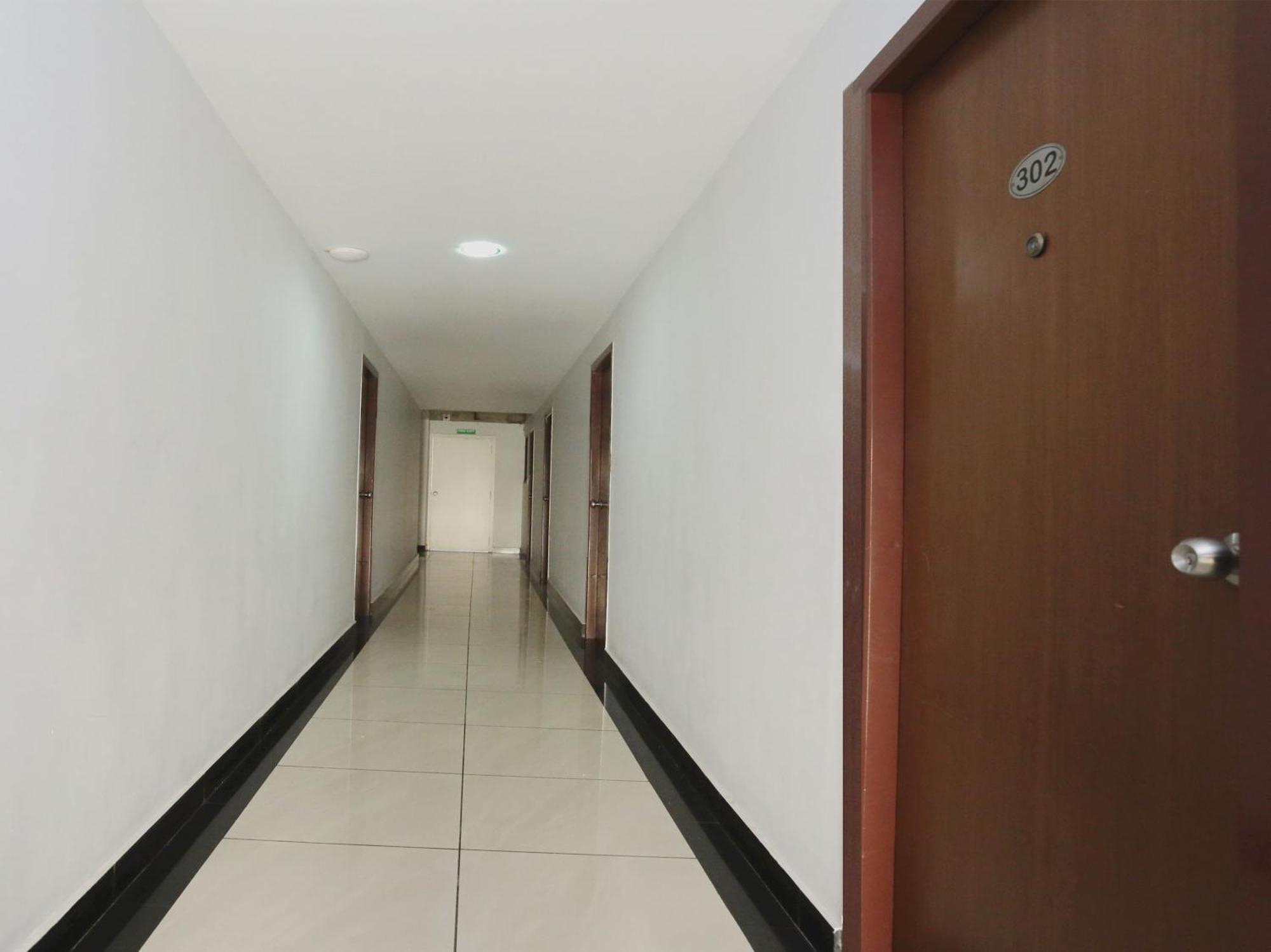 Super Townhouse Malabar Illam Hotel Kochi Exterior foto